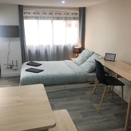 Jolis Au Coeur De Ferrand - Proche Jaude - Wifi Et Netflix Διαμέρισμα *