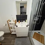 L'endormi - Hypercentre - 10min De Jaude A Pied Apartment *