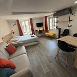 Apartment L'endormi - Hypercentre - 10min De Jaude A Pied *
