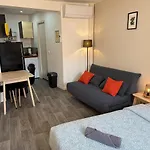 Apartment L'endormi - Hypercentre - 10min De Jaude A Pied