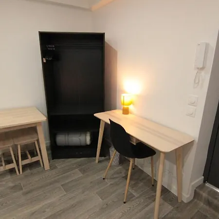Jolis Au Coeur De Ferrand - Proche Jaude - Wifi Et Netflix Apartment