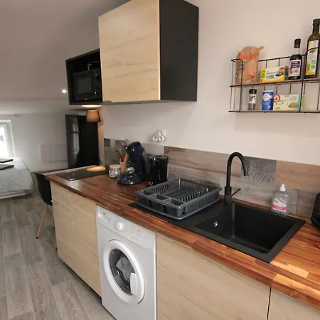 Apartment Jolis Au Coeur De Ferrand - Proche Jaude - Wifi Et Netflix *