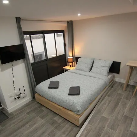 Apartment Jolis Au Coeur De Ferrand - Proche Jaude - Wifi Et Netflix