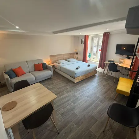 L'endormi - Hypercentre - 10min De Jaude A Pied クレルモン・フェラン