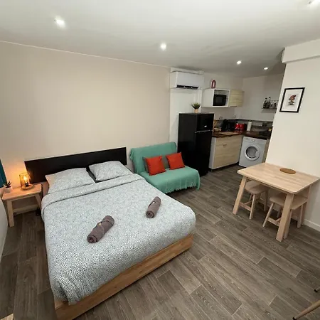 Appartement Jolis Au Coeur De Ferrand - Proche Jaude - Wifi Et Netflix *