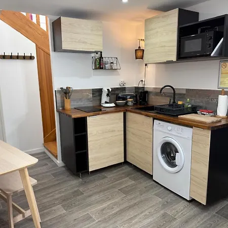 Apartment L'endormi - Hypercentre - 10min De Jaude A Pied